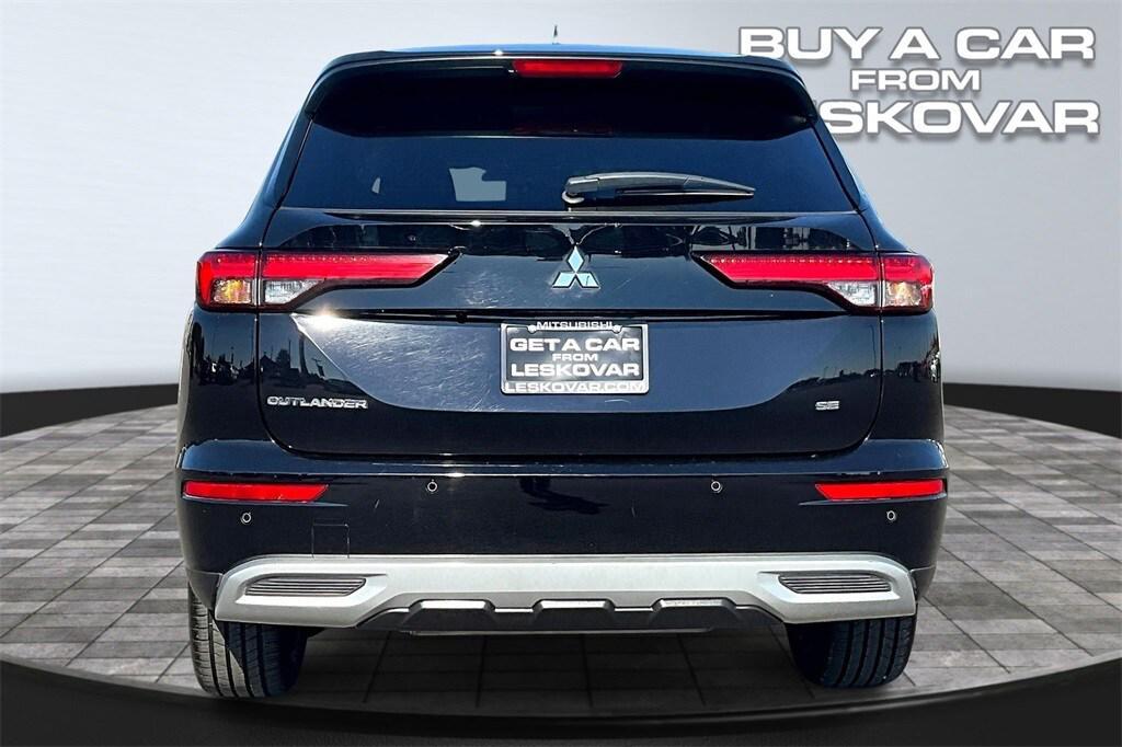 used 2024 Mitsubishi Outlander car, priced at $23,998