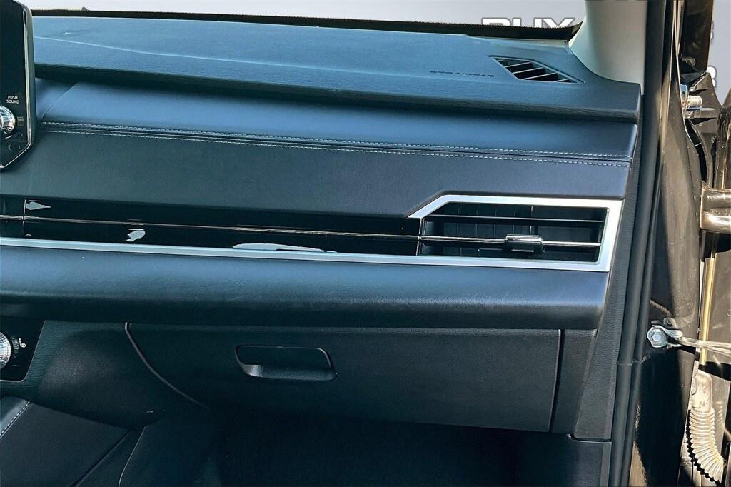 used 2024 Mitsubishi Outlander car, priced at $23,998