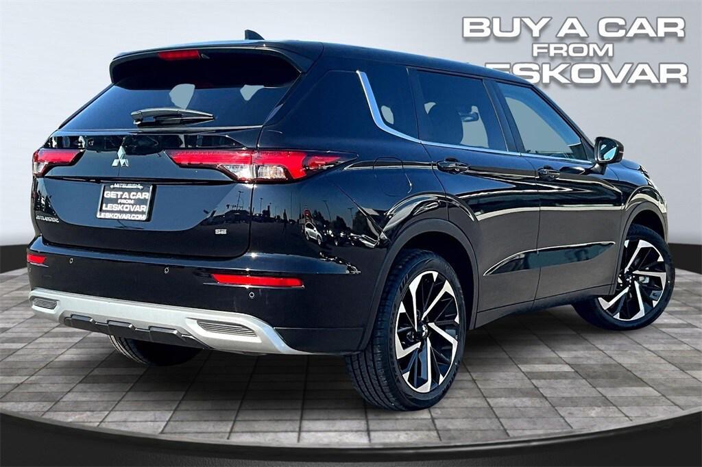 used 2024 Mitsubishi Outlander car, priced at $23,998
