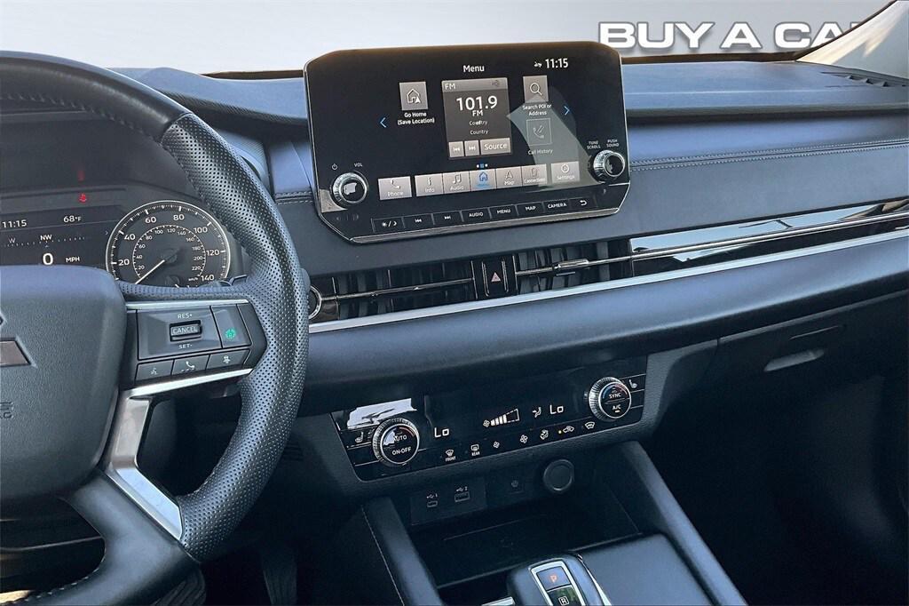 used 2024 Mitsubishi Outlander car, priced at $23,998