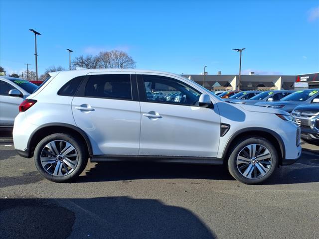 new 2024 Mitsubishi Outlander Sport car, priced at $24,500