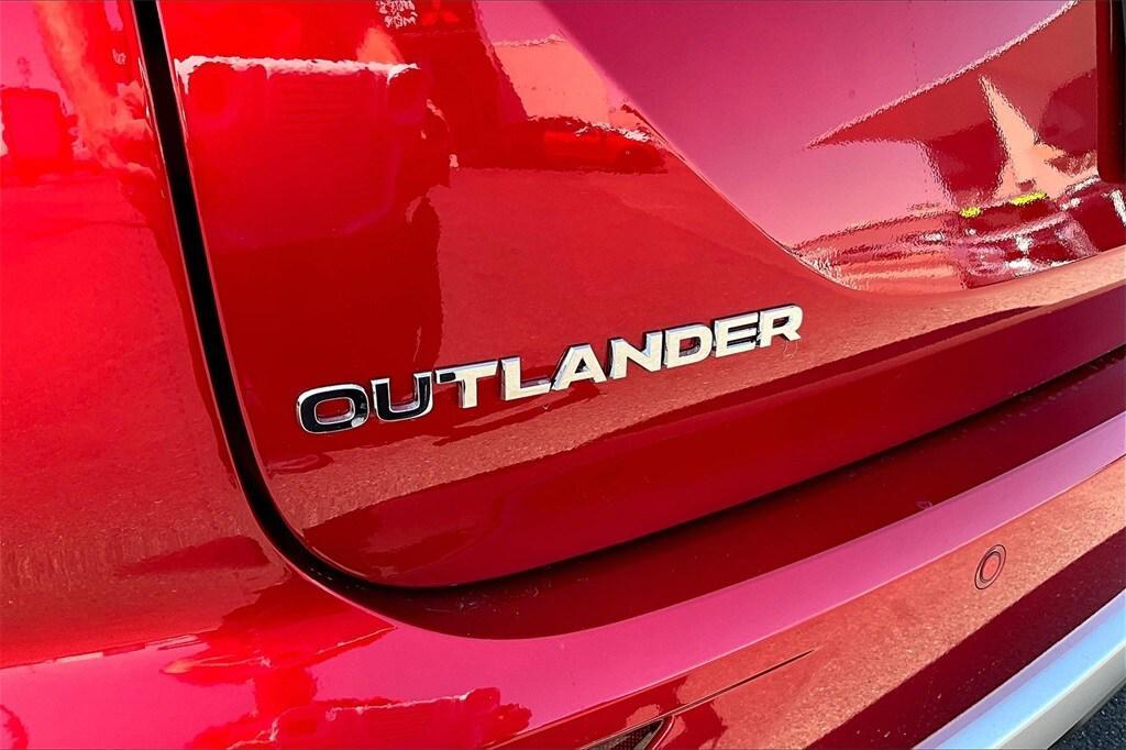 new 2025 Mitsubishi Outlander PHEV car, priced at $49,998