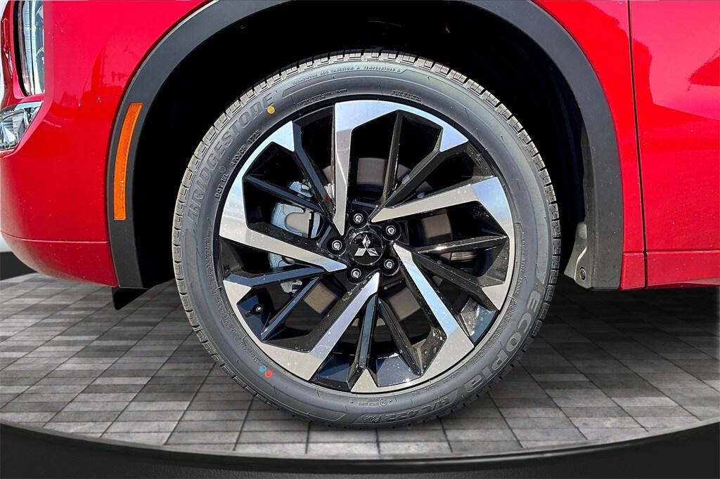 new 2025 Mitsubishi Outlander PHEV car, priced at $49,998
