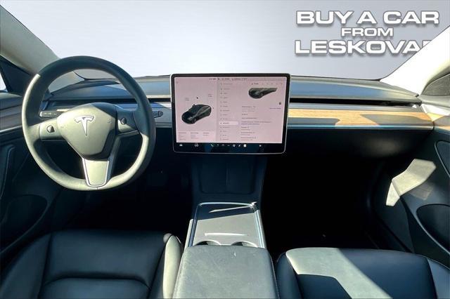 used 2021 Tesla Model 3 car, priced at $27,998