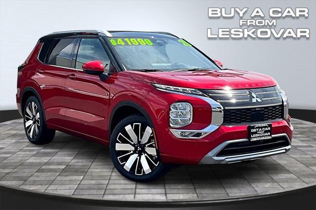 new 2025 Mitsubishi Outlander car