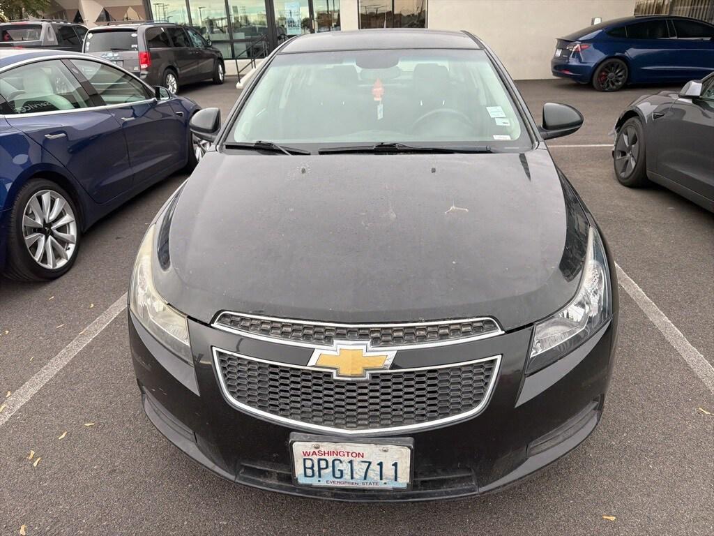 used 2014 Chevrolet Cruze car, priced at $2,998