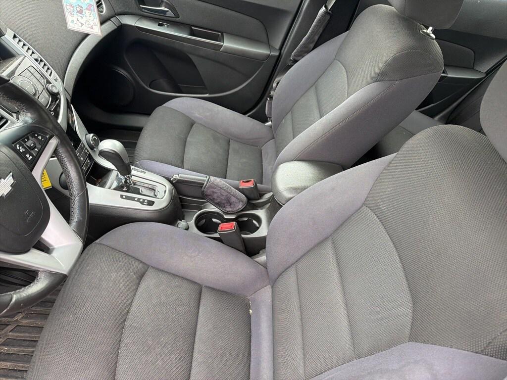 used 2014 Chevrolet Cruze car, priced at $2,998