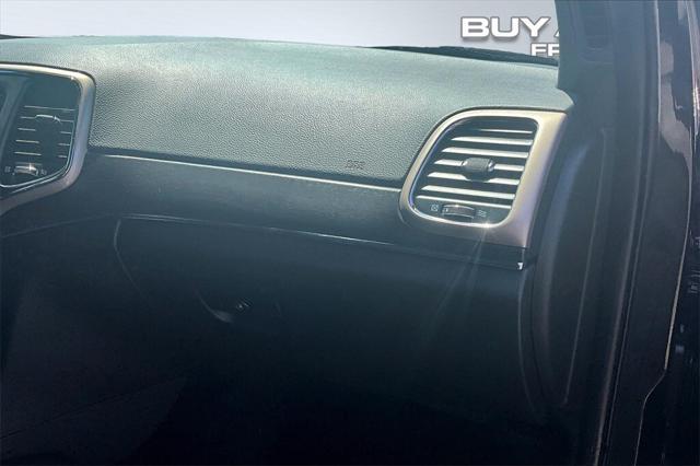 used 2015 Jeep Grand Cherokee car, priced at $11,998