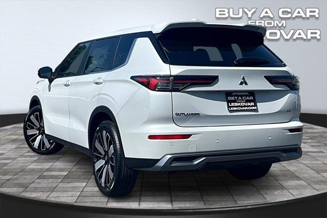 new 2025 Mitsubishi Outlander car, priced at $38,498