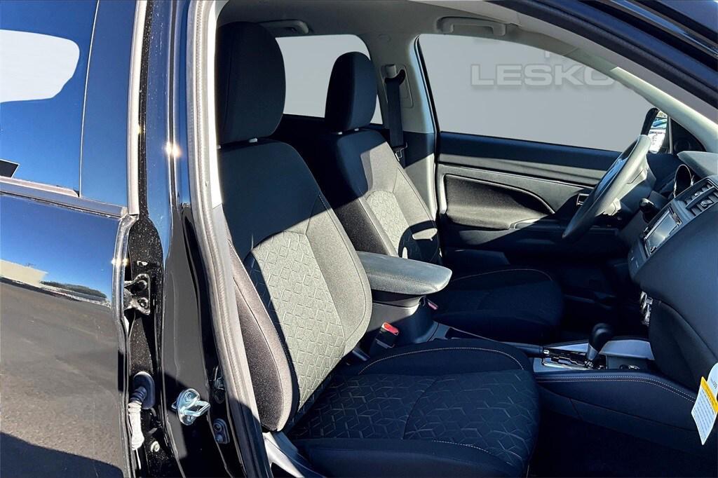 new 2025 Mitsubishi Outlander Sport car, priced at $23,998