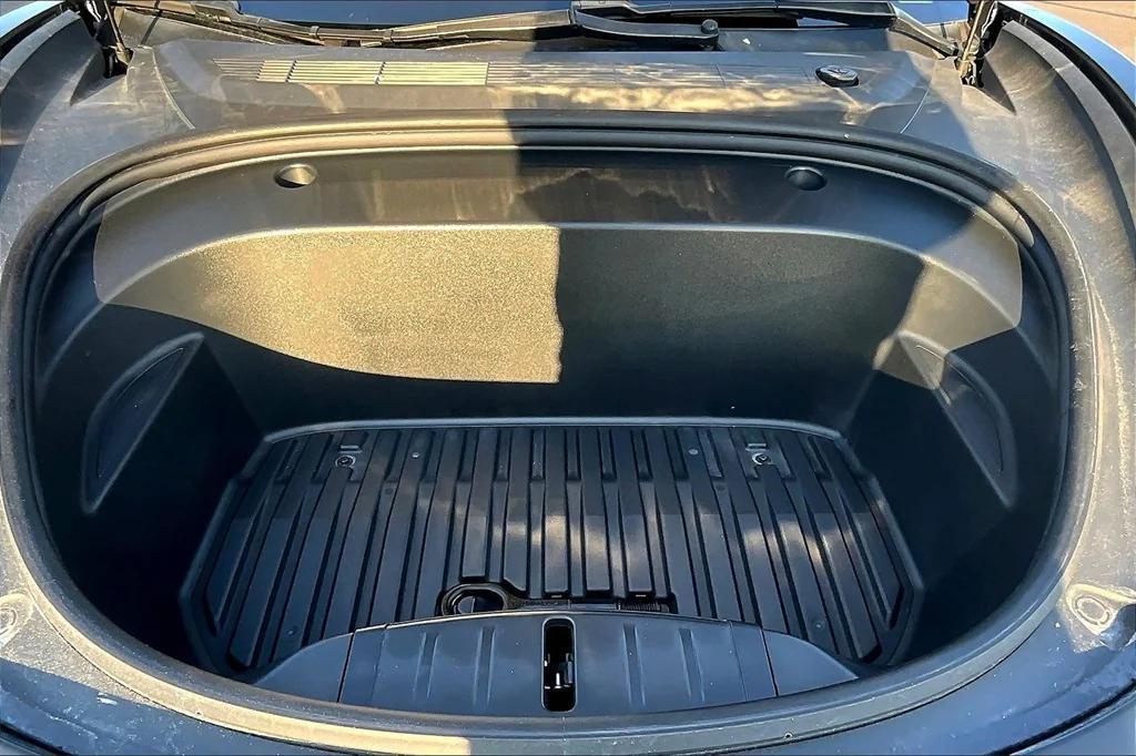 used 2021 Tesla Model 3 car, priced at $25,998