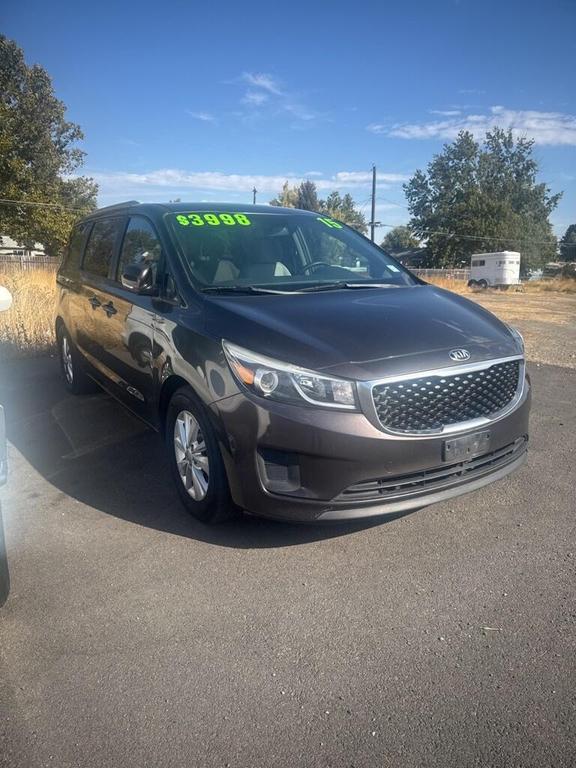 used 2015 Kia Sedona car, priced at $3,998