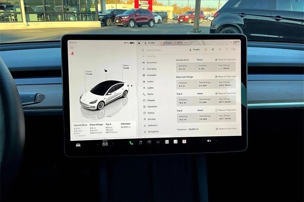 used 2022 Tesla Model 3 car, priced at $24,998