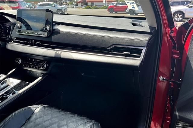 used 2023 Mitsubishi Outlander car, priced at $26,998