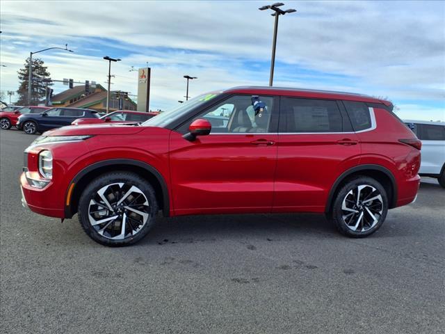 new 2024 Mitsubishi Outlander car, priced at $32,998