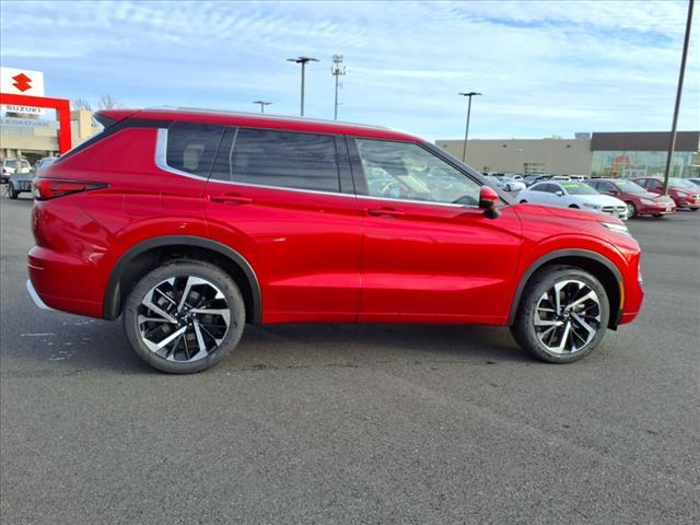 new 2024 Mitsubishi Outlander car, priced at $32,998