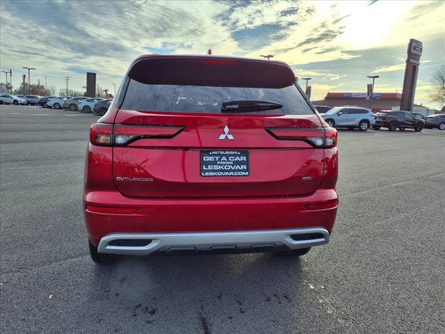 new 2024 Mitsubishi Outlander car, priced at $32,998