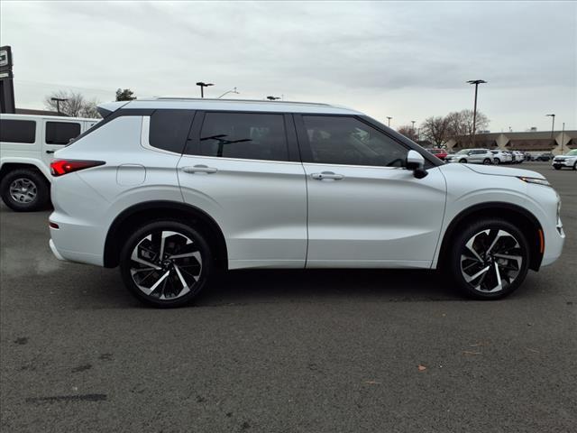 used 2023 Mitsubishi Outlander car, priced at $29,998