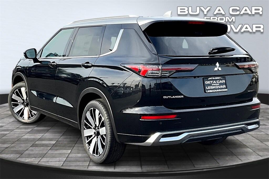 new 2025 Mitsubishi Outlander car, priced at $44,498