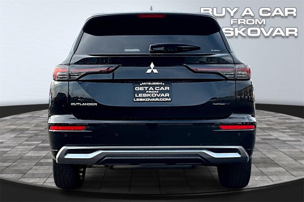new 2025 Mitsubishi Outlander car, priced at $44,498