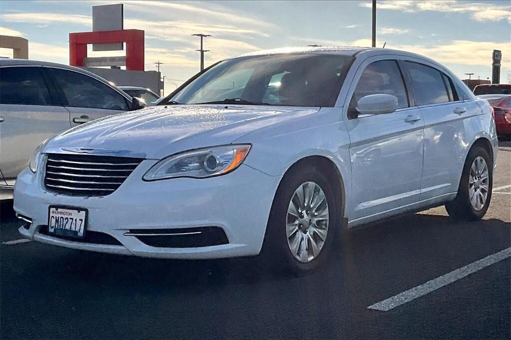 used 2013 Chrysler 200 car, priced at $2,998