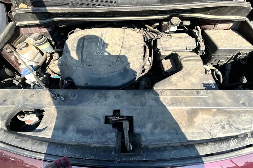 used 2015 Kia Sedona car, priced at $6,998