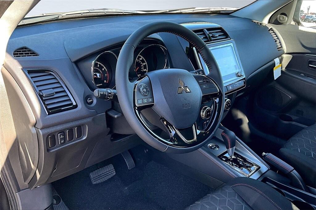 new 2025 Mitsubishi Outlander Sport car, priced at $25,998