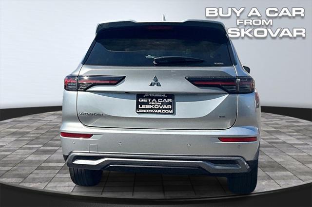 new 2025 Mitsubishi Outlander car, priced at $38,498