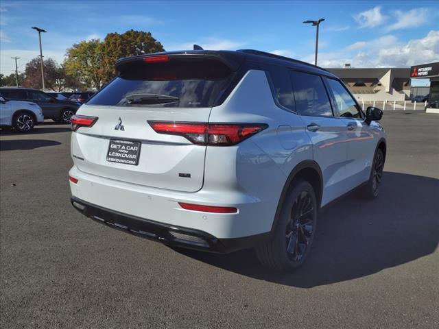 new 2024 Mitsubishi Outlander car, priced at $34,998