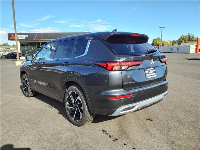 new 2024 Mitsubishi Outlander car, priced at $30,998