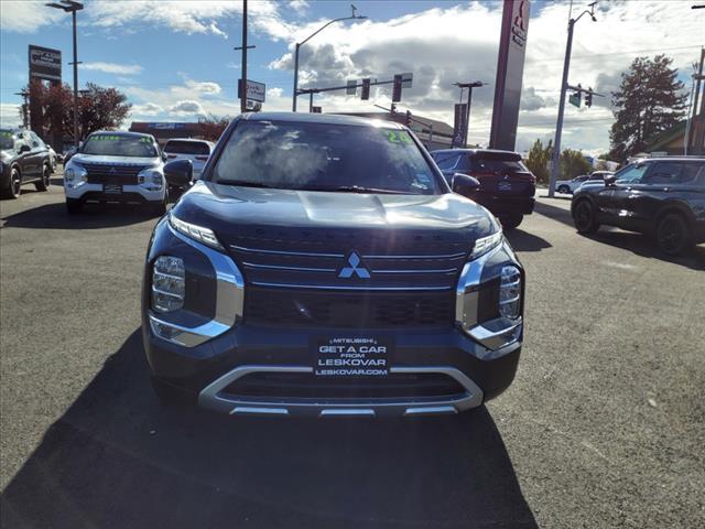 new 2024 Mitsubishi Outlander car, priced at $30,998