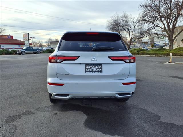 new 2024 Mitsubishi Outlander car, priced at $28,998