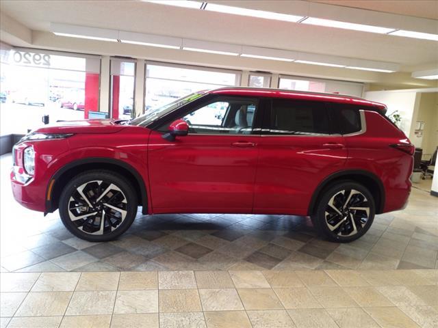 new 2024 Mitsubishi Outlander car, priced at $33,998