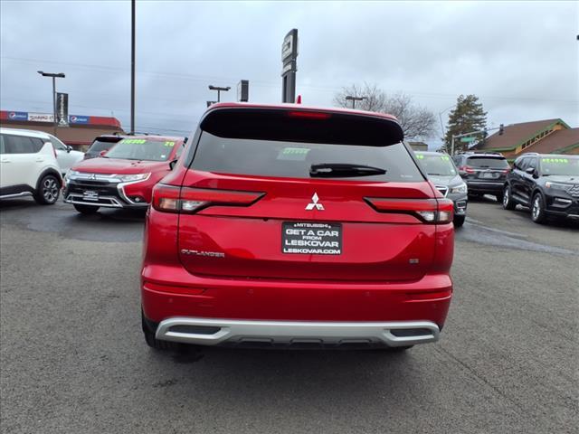 used 2024 Mitsubishi Outlander car, priced at $27,998