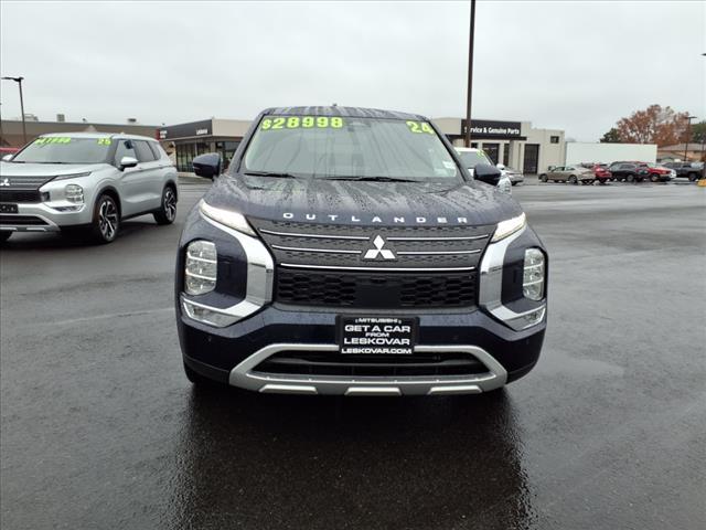 new 2024 Mitsubishi Outlander car, priced at $28,998