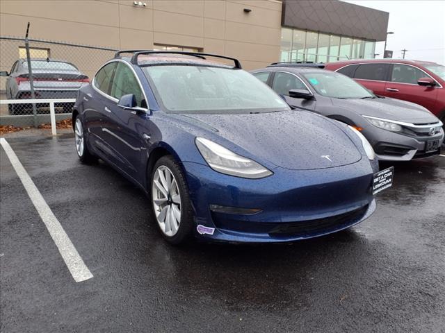 used 2022 Tesla Model 3 car, priced at $27,998