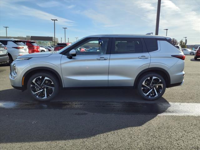 new 2024 Mitsubishi Outlander car, priced at $31,998