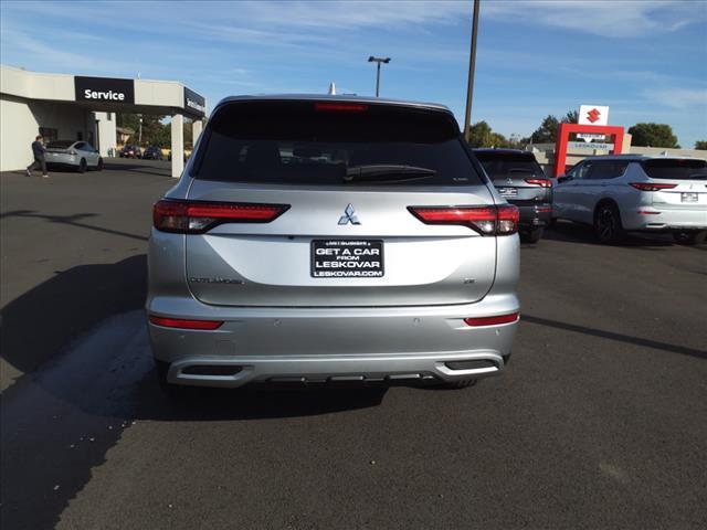 new 2024 Mitsubishi Outlander car, priced at $31,998