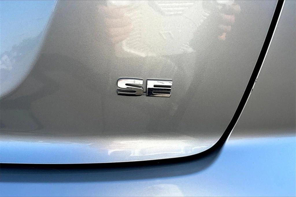 used 2024 Mitsubishi Eclipse Cross car, priced at $19,998