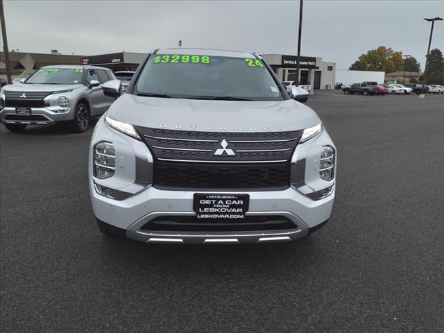 new 2024 Mitsubishi Outlander car, priced at $32,998