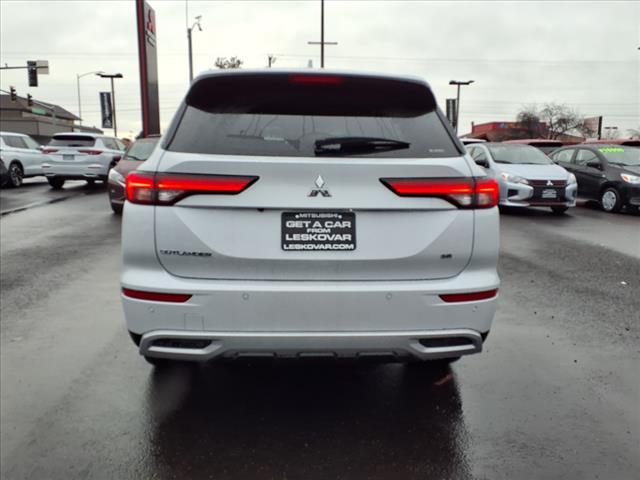 new 2024 Mitsubishi Outlander car, priced at $29,500