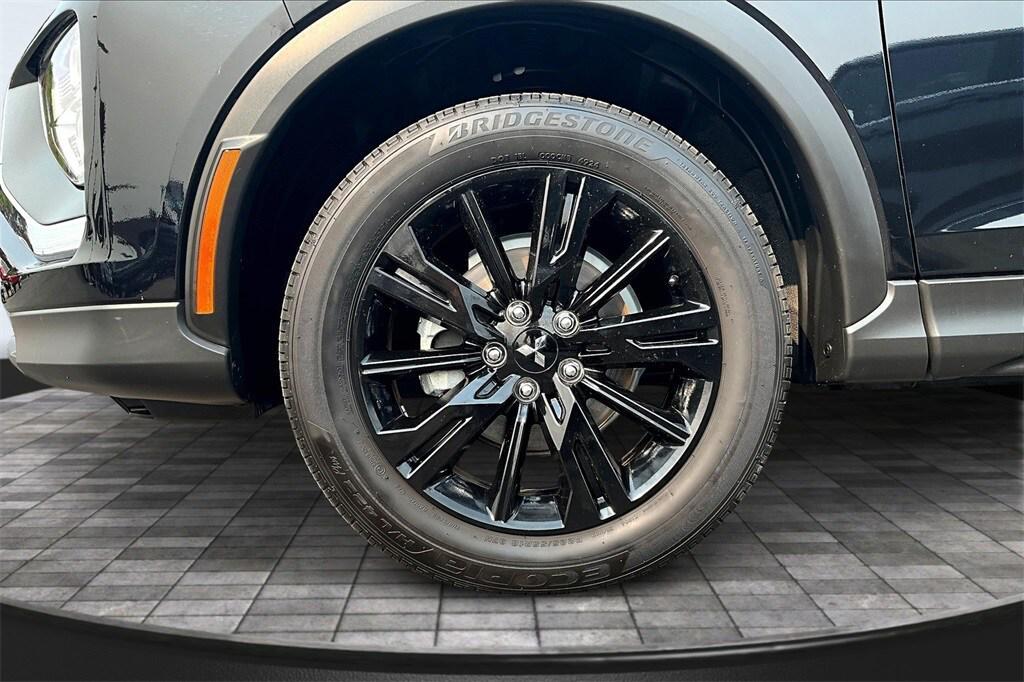 used 2025 Mitsubishi Eclipse Cross car, priced at $18,998