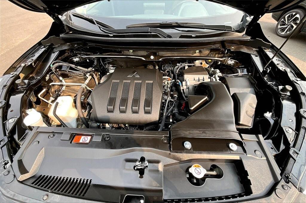 used 2025 Mitsubishi Eclipse Cross car, priced at $18,998