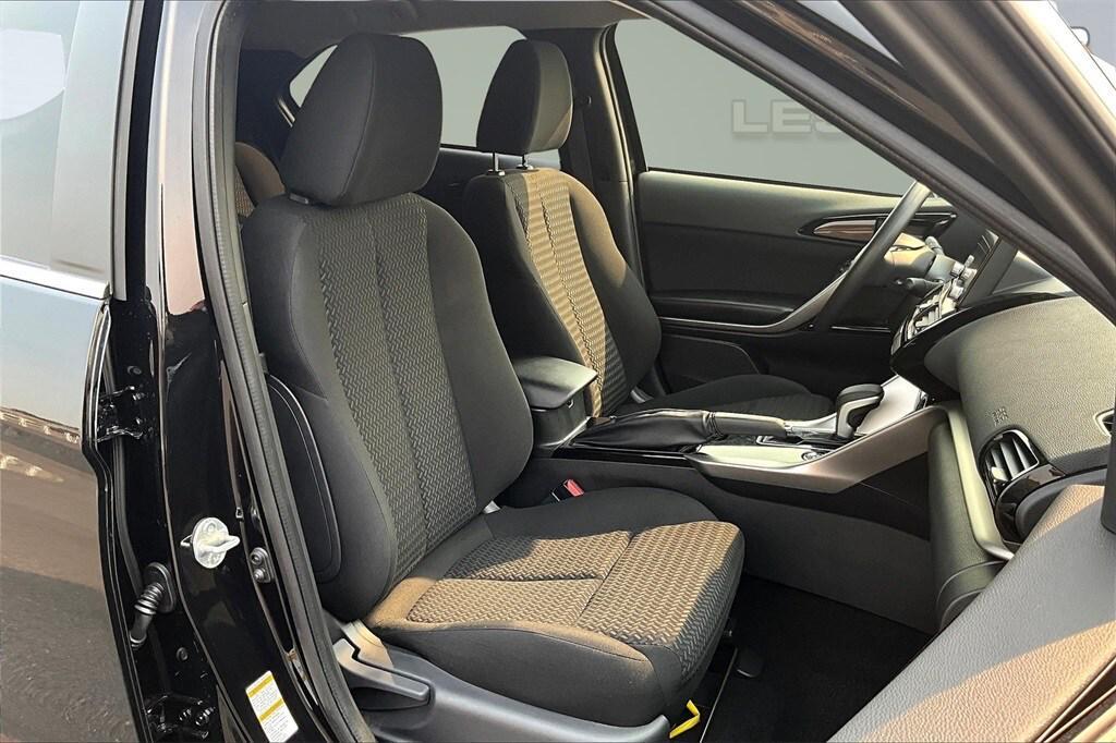 used 2025 Mitsubishi Eclipse Cross car, priced at $18,998