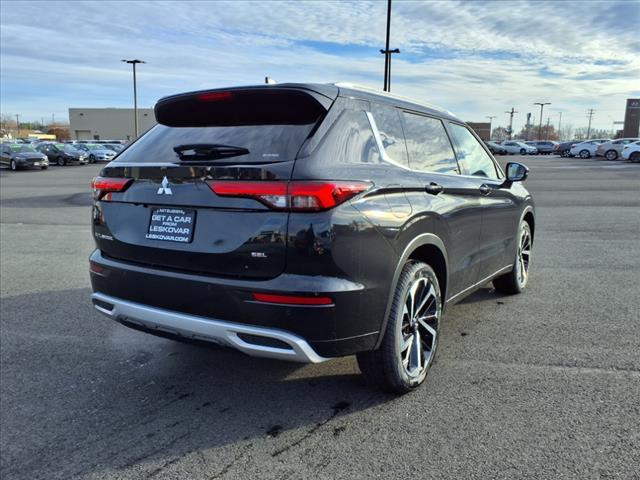 new 2024 Mitsubishi Outlander car, priced at $34,500