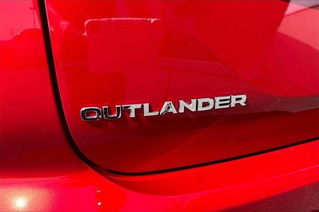 new 2025 Mitsubishi Outlander car, priced at $32,498