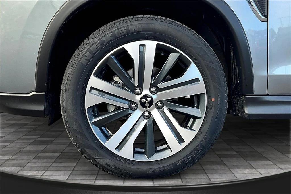 used 2024 Mitsubishi Outlander Sport car, priced at $18,998