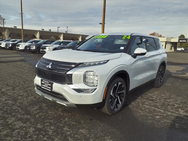 new 2024 Mitsubishi Outlander car, priced at $28,998