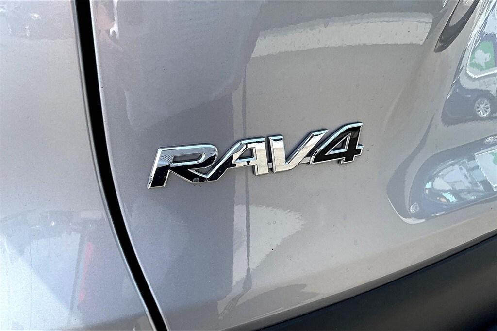 used 2022 Toyota RAV4 Hybrid car, priced at $26,998