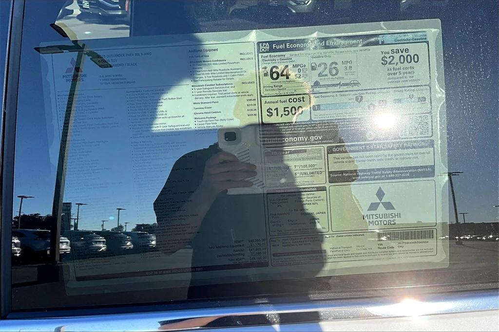 new 2025 Mitsubishi Outlander PHEV car, priced at $46,998